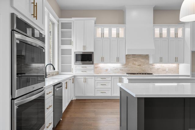 3 Busqueda, Hot Springs Village, AR 71909