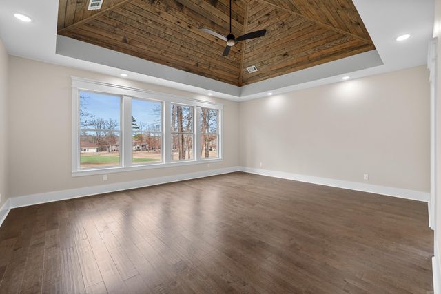 3 Busqueda, Hot Springs Village, AR 71909