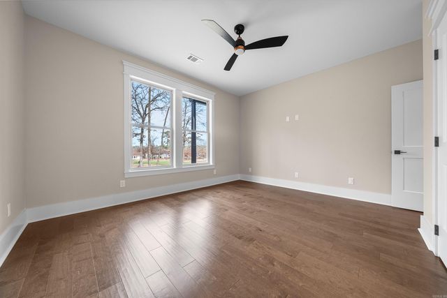 3 Busqueda, Hot Springs Village, AR 71909