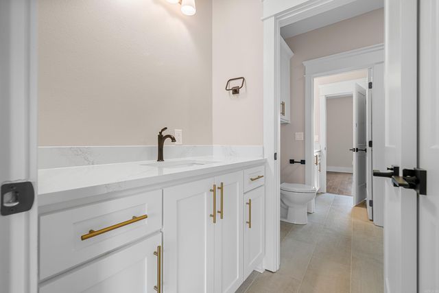 3 Busqueda, Hot Springs Village, AR 71909