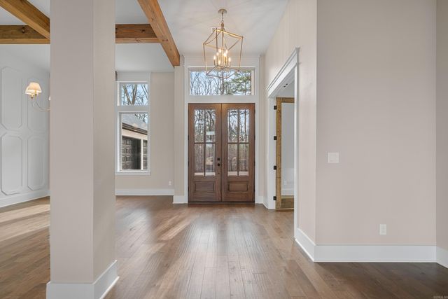 3 Busqueda, Hot Springs Village, AR 71909