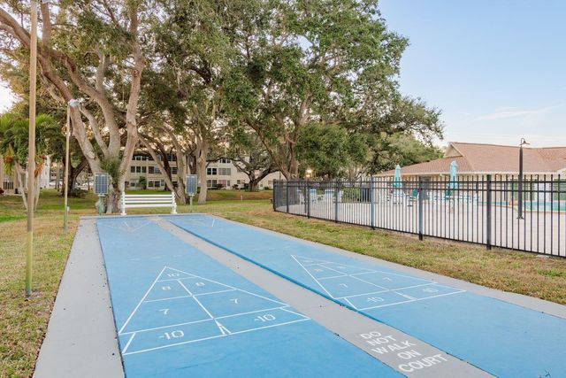 952 VIRGINIA STREET 105, Dunedin, FL 34698