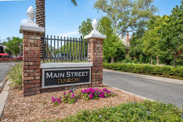 952 VIRGINIA STREET 105, Dunedin, FL 34698