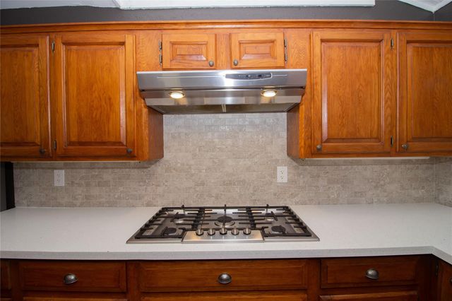 7 Woody Creek Drive A, Conroe, TX 77301