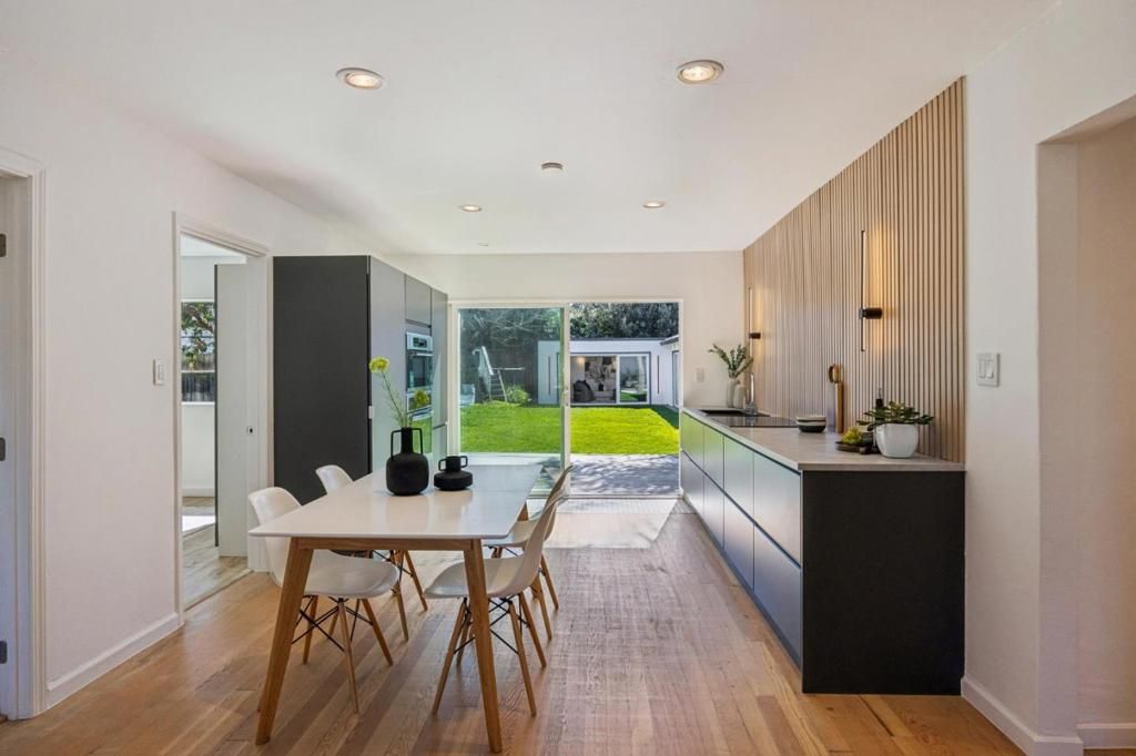 Image 13 of property listing at 15122 Woodard Road, San Jose, CA 95124