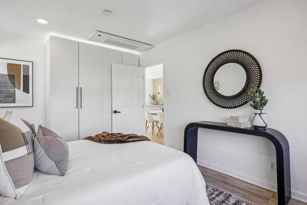 Image 21 of property listing at 15122 Woodard Road, San Jose, CA 95124