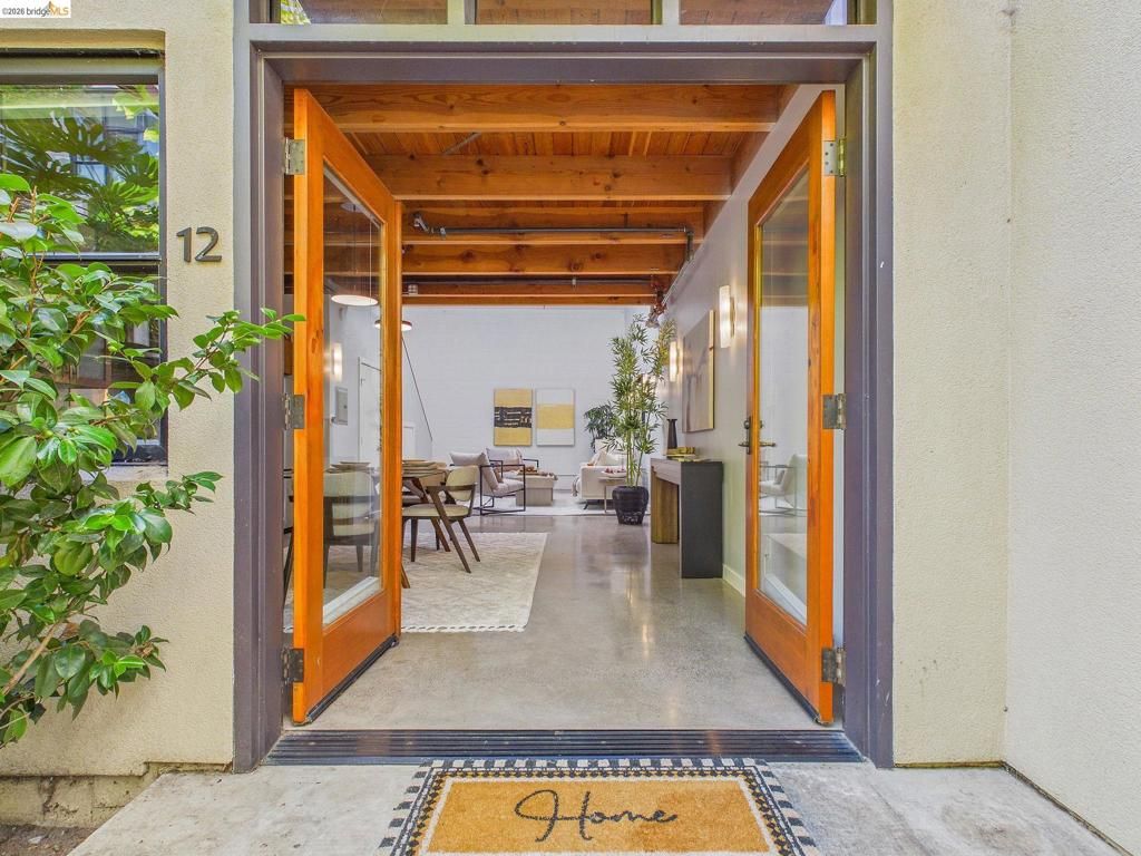 1695 15th 12, Oakland, CA 94607