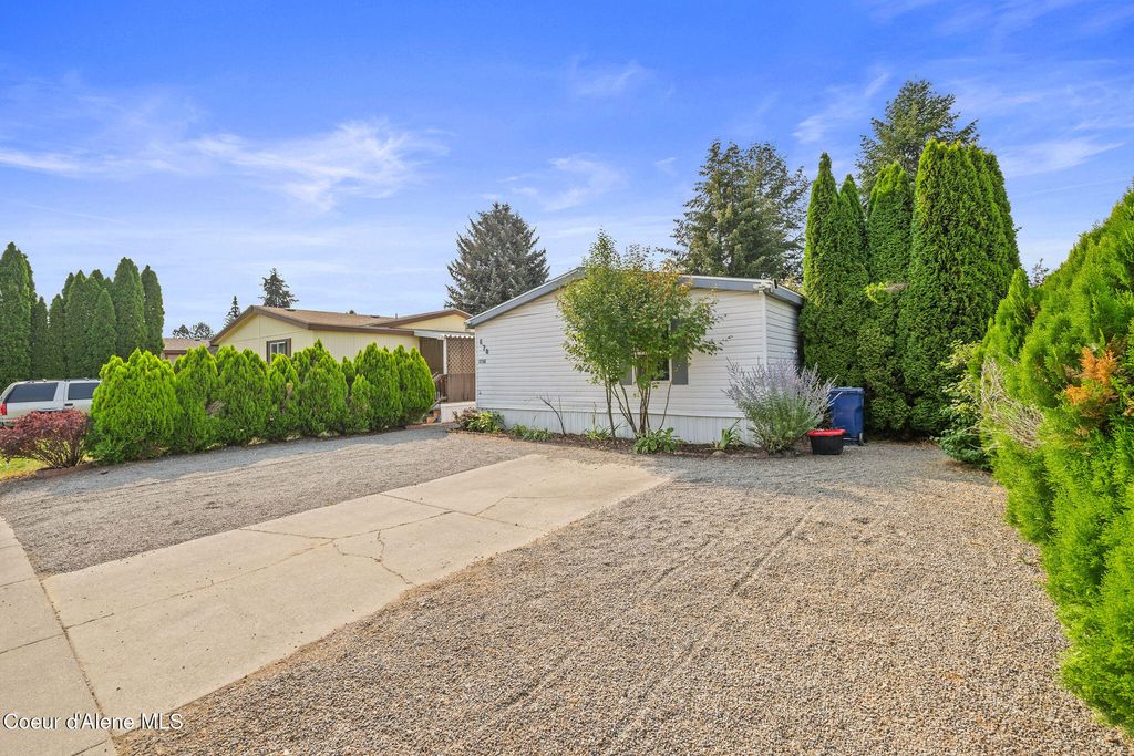 1710 W Yorkshire AVE, Coeur d'Alene, ID 83815 photo 1