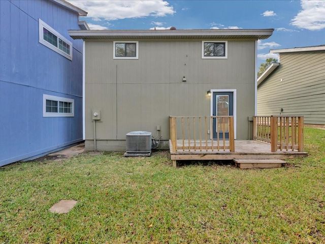 41 Harbour Row Drive, Coldspring, TX 77331