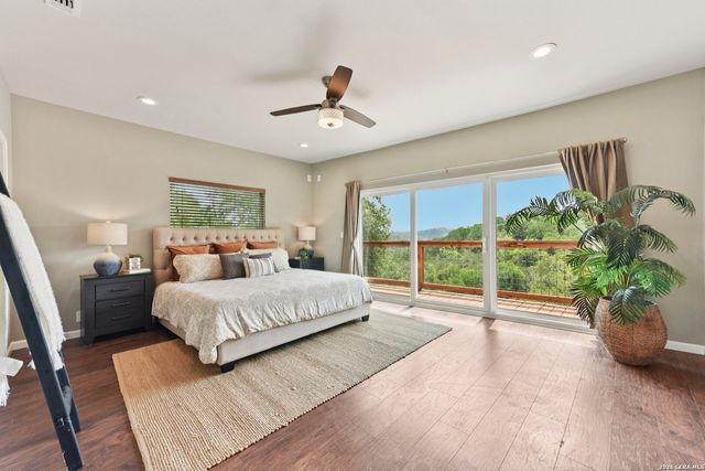 471 TURKEY DR, Dripping Springs, TX 78620