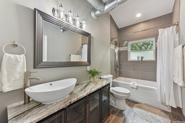 471 TURKEY DR, Dripping Springs, TX 78620