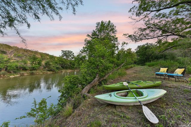 471 TURKEY DR, Dripping Springs, TX 78620