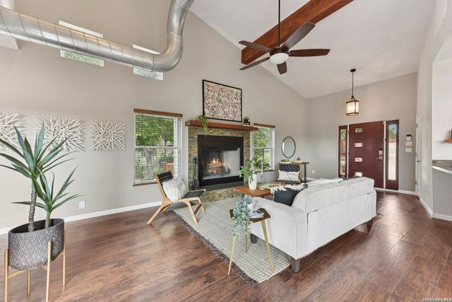 471 TURKEY DR, Dripping Springs, TX 78620