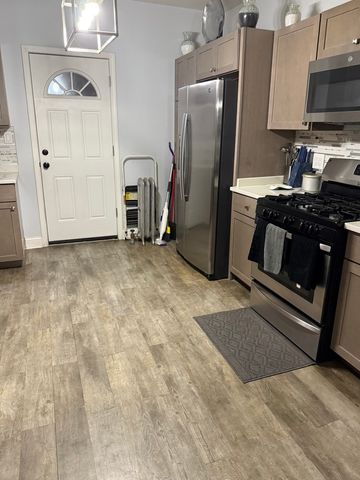 7825 S Paulina Street, Chicago, IL 60620