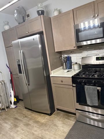 7825 S Paulina Street, Chicago, IL 60620