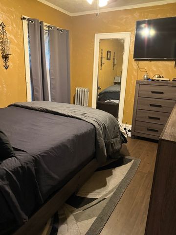 7825 S Paulina Street, Chicago, IL 60620