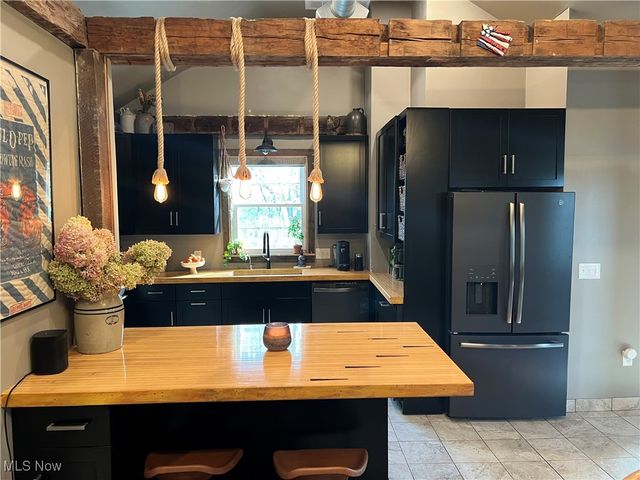 7660 Vandemark Road, Lodi, OH 44254