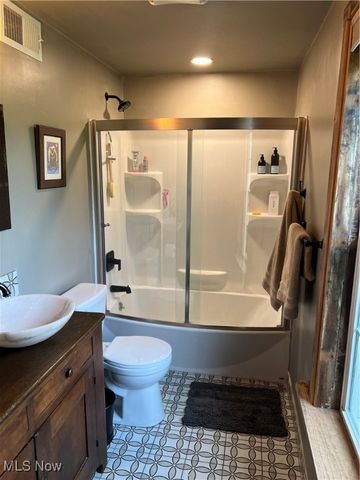 7660 Vandemark Road, Lodi, OH 44254