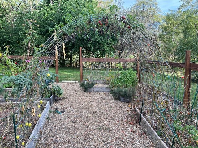 7660 Vandemark Road, Lodi, OH 44254