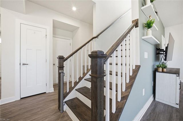 560 Spring Hill PL, Smithfield, VA 23430