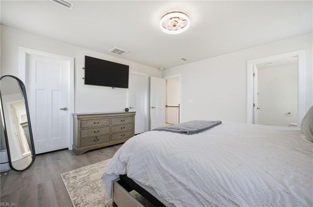 560 Spring Hill PL, Smithfield, VA 23430