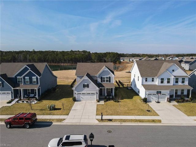 560 Spring Hill PL, Smithfield, VA 23430