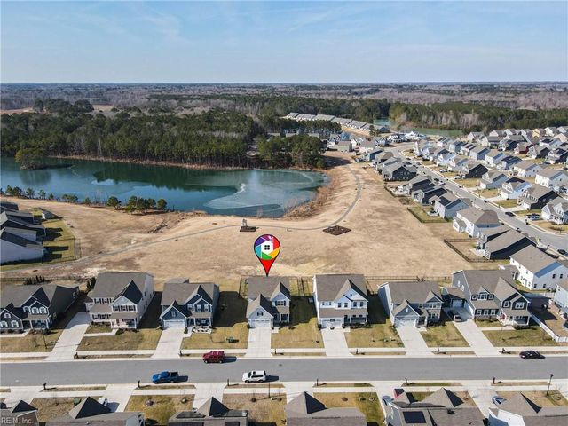 560 Spring Hill PL, Smithfield, VA 23430