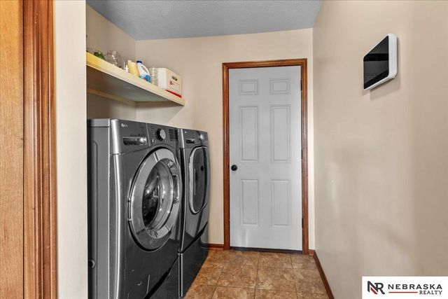 7530 Sonatta Court, Lincoln, NE 68516