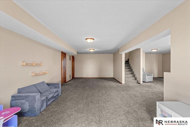 7530 Sonatta Court, Lincoln, NE 68516