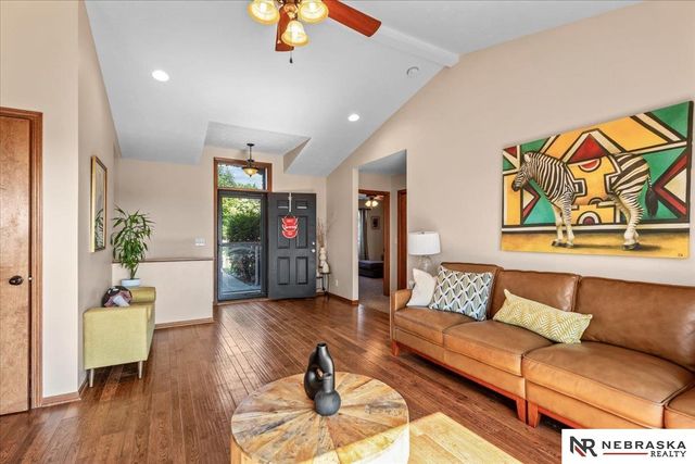 7530 Sonatta Court, Lincoln, NE 68516