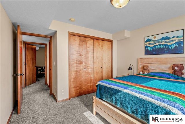7530 Sonatta Court, Lincoln, NE 68516