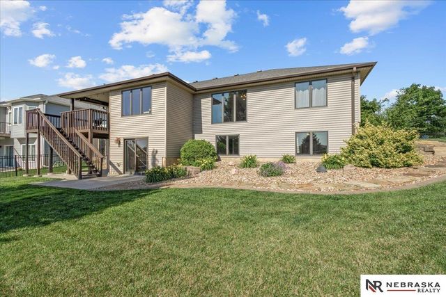 7530 Sonatta Court, Lincoln, NE 68516
