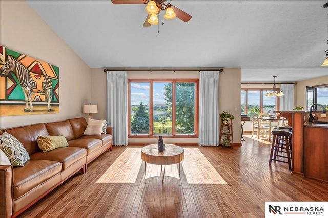 7530 Sonatta Court, Lincoln, NE 68516