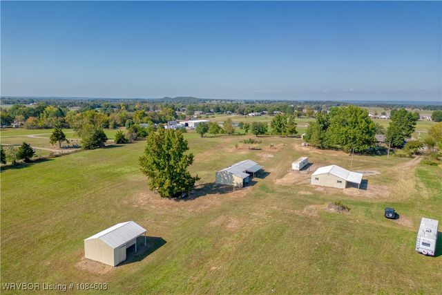 2825 Main Street, Charleston, AR 72933