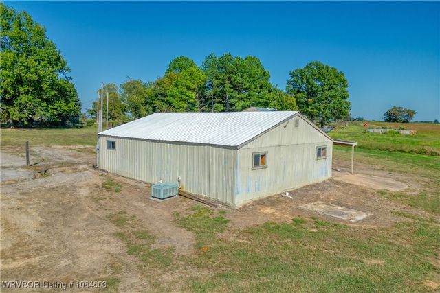 2825 Main Street, Charleston, AR 72933