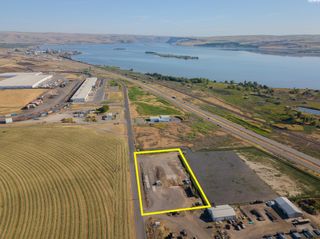 232 Railex Rd, Burbank, WA 99360