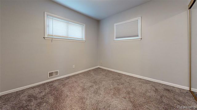 533 Martin Luther King Jr Boulevard, Pontiac, MI 48342