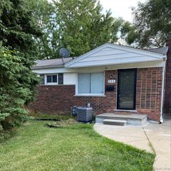 533 Martin Luther King Jr Boulevard, Pontiac, MI 48342