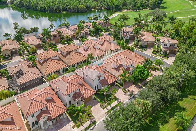 7968 Cordoba PL, Naples, FL 34113