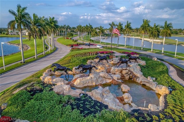 7968 Cordoba PL, Naples, FL 34113