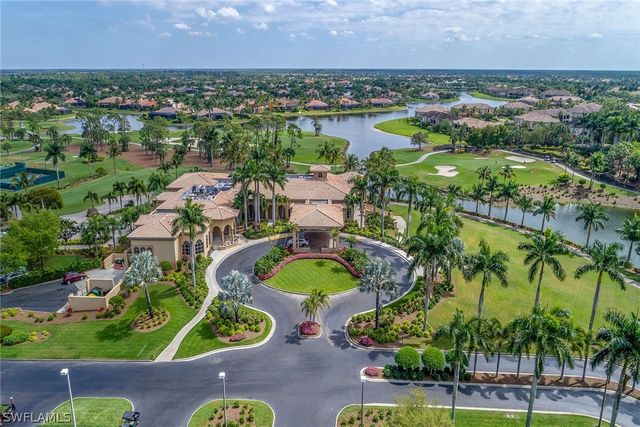 7968 Cordoba PL, Naples, FL 34113