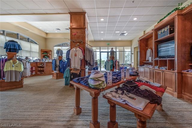 7968 Cordoba PL, Naples, FL 34113