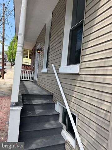108 N GEORGE ST, Pottsville, PA 17901
