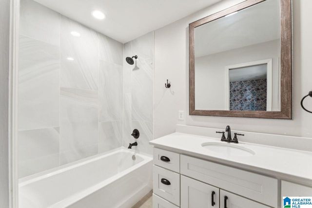 7681 HAPPY HOLLOW ROAD, Trussville, AL 35173