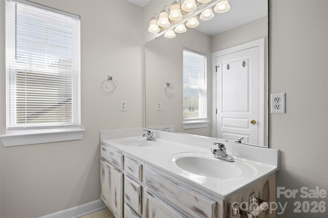 6358 Royal Celadon Way 64, Charlotte, NC 28269