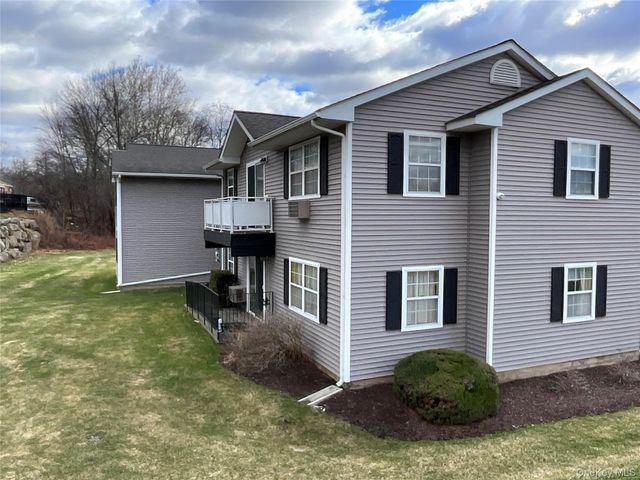100 Hillside Drive B10, Middletown, NY 10941