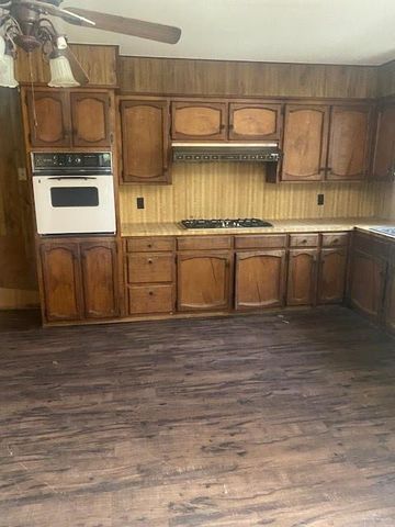 223 W Schunior Street, Edinburg, TX 78541