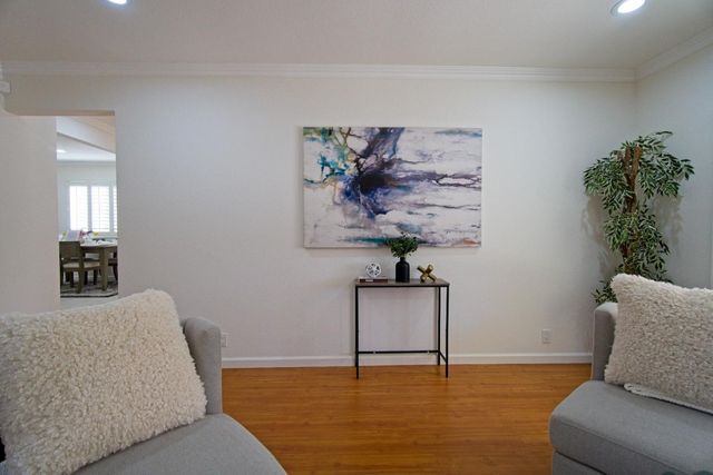 942 Junesong Way, San Jose, CA 95133