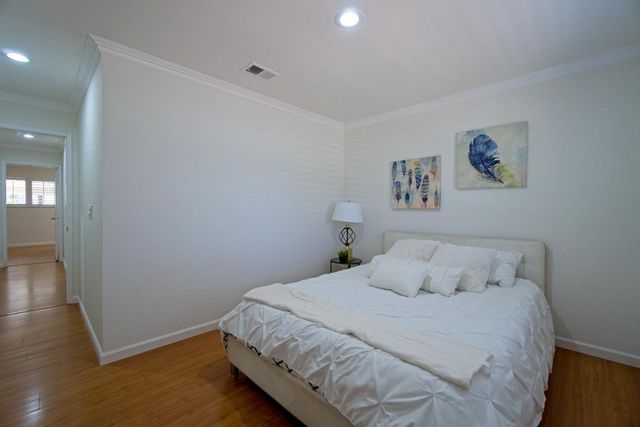 942 Junesong Way, San Jose, CA 95133