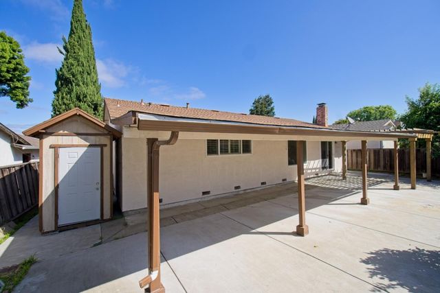 942 Junesong Way, San Jose, CA 95133